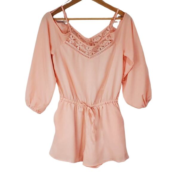 Loveriche Coral Spaghetti Strap Off Shoulder 3/4 Sleeve Romper Small NEW - Picture 1 of 10